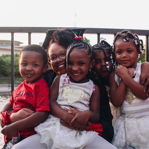 Meet your Posher, Asia